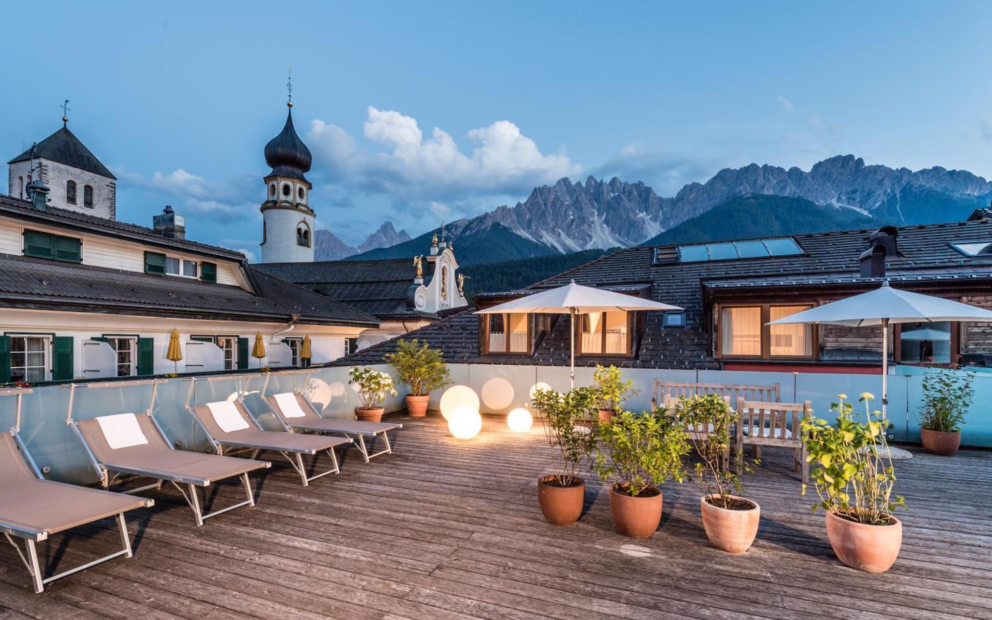 Boutique & Gourmet Hotel Orso Grigio San Candido Esterno foto